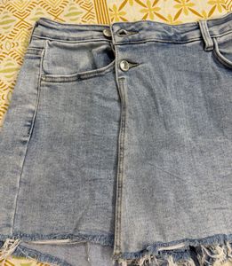 Light Wash Denim Skorts