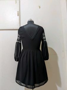 Elegant Black Lace Dress