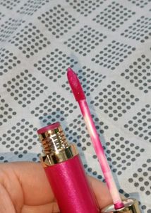 Seven Seas Pure Liquid Lipstick shade 329