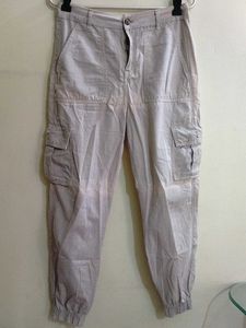 ZARA Women's Cargo jogger pants.
