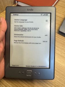 Amazon Kindle E-Reader 4th Gen 2GB