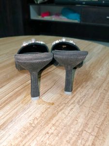 Elegant Black Stiletto Heels
