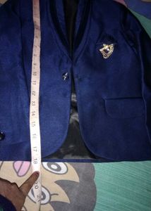 A pent Coat For Boys