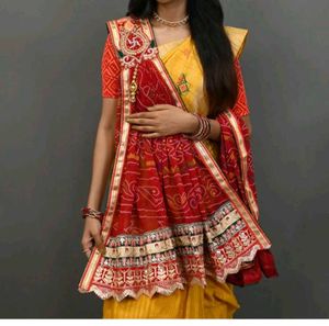Red Bandhani marwari chunri for Puja or wedding