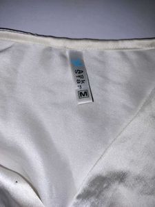 🫀Stylish White Flared Trousers