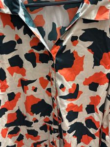 Patterned Long Sleeve Blouse
