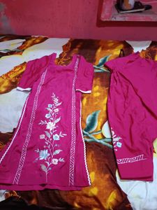 Elegant Pink Kurta Set with Embroidery