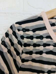 Chic Striped Round Neck T-Shirt