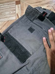 Unique 9 Pockets Men's Cargo Pants 😉