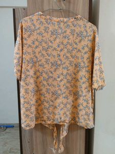 Floral Print Tie-Front Top