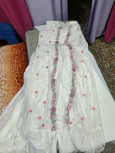 Elegant White Embroidered Outfit
