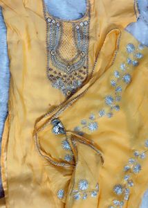 Yellow Embellished Salwar Suit❤️