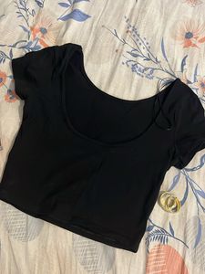 Chic Black Cropped Top