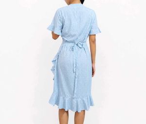 Chic Blue Floral Wrap Dress