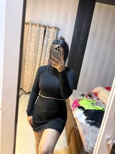 Chic Black Ribbed Turtleneck Dress❤️🧚🏻‍♀️