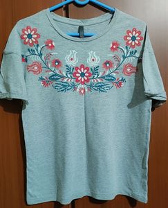 Combo Of 2 Floral T-shirts For Women