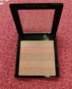 Revlon Highlighter Palette