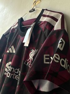Liverpool FC Jersey third kit