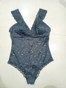 Elegant Lace Bodysuit Size L