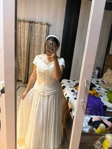 Elegant White Gown🕊️