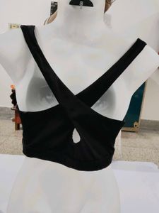 Target Active Black Wide-Strap Cross-Back Sports B