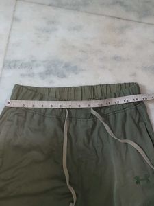 Under Armour Joggers Size - 32