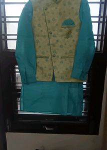 Men's Ethnic Kurta with Nehru Jacket