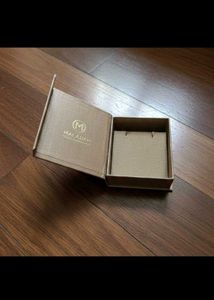 Price drop!! Malabar Gold Empty ear ring Box