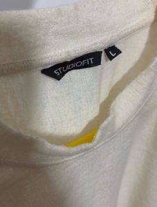 Studiofit Textured Cream T-Shirt