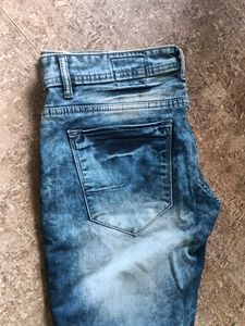 Stylish Blue Washed Jeans