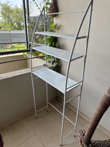 Stylish White Ladder Shelf