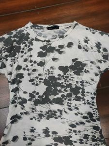 Stylish Grey and white casual top