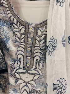Elegant Embroidered Salwar Kameez Suit