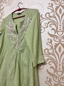 Beautiful Green Kurta With Pink Plazoo