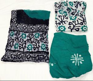 Green Batik Printed Kurta Set