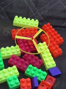 Assorted Building Blocks Set