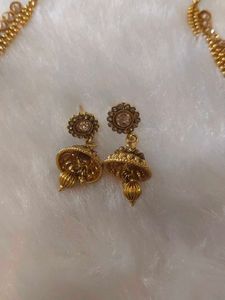 Temple jewellery necklace set