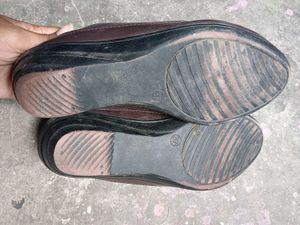 All Way Women's Brown Flats