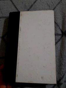 City of Ghosts by V E Schwab ( HARDCOVER)