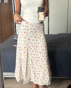Floral Maxi Skirt zipper on the side