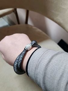 Sparkling Black Mesh Bracelet