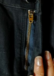 Black Skinny Fit Pants