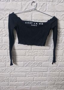 Chic Black Off-Shoulder Crop Top