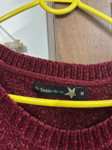 Comfy And Stylish Maroon Sweater