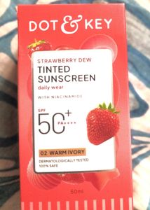 Dot &amp; Key Strawberry Dew Tinted Sunscreen