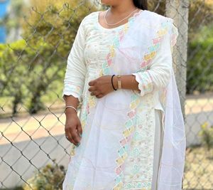 Diwali damaka 🎇 White Kurta Set with Dupat