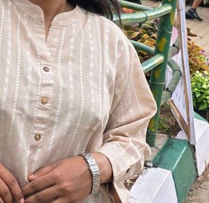 Elegant Beige Kurta with Striped Pattern