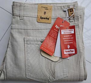 Flared Sparky Jeans OFF White