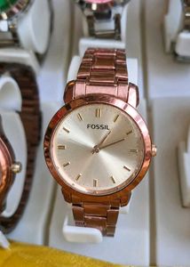 Fossil Women's Watch - Elegant &amp; Stylish
