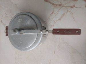 5Liter -Pressure Cooker
